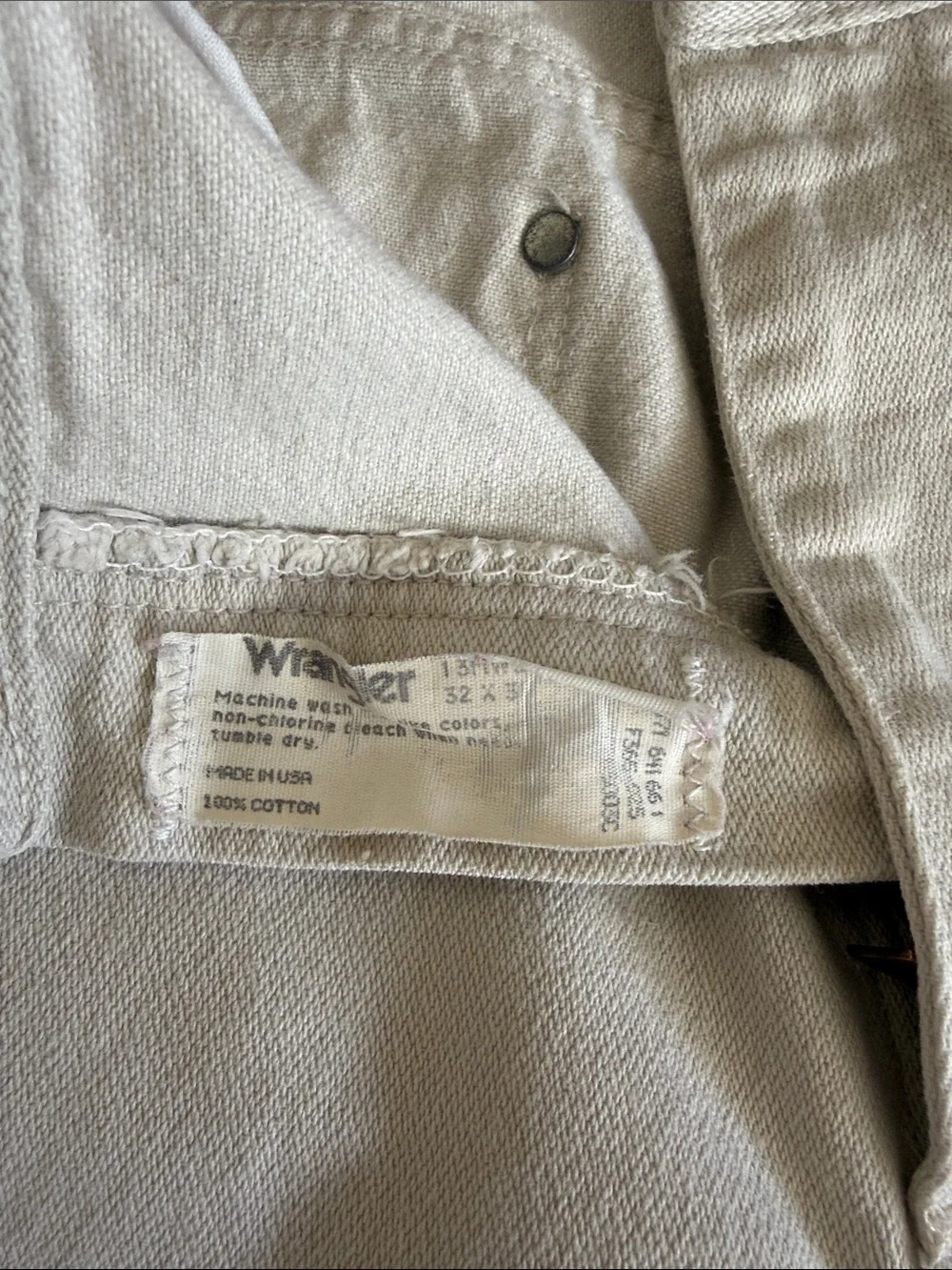 Vintage Wrangler Women's High-Rise Cream Jeans size 27 women’s - Picture 4 of 4